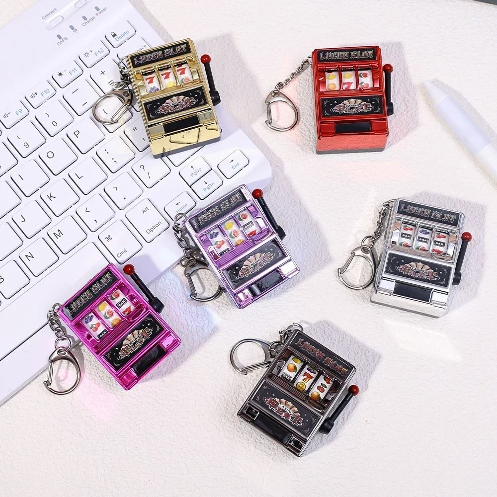 Retro Stress Reliever Keychain - Fruit Slot Machine ulasan dan harga