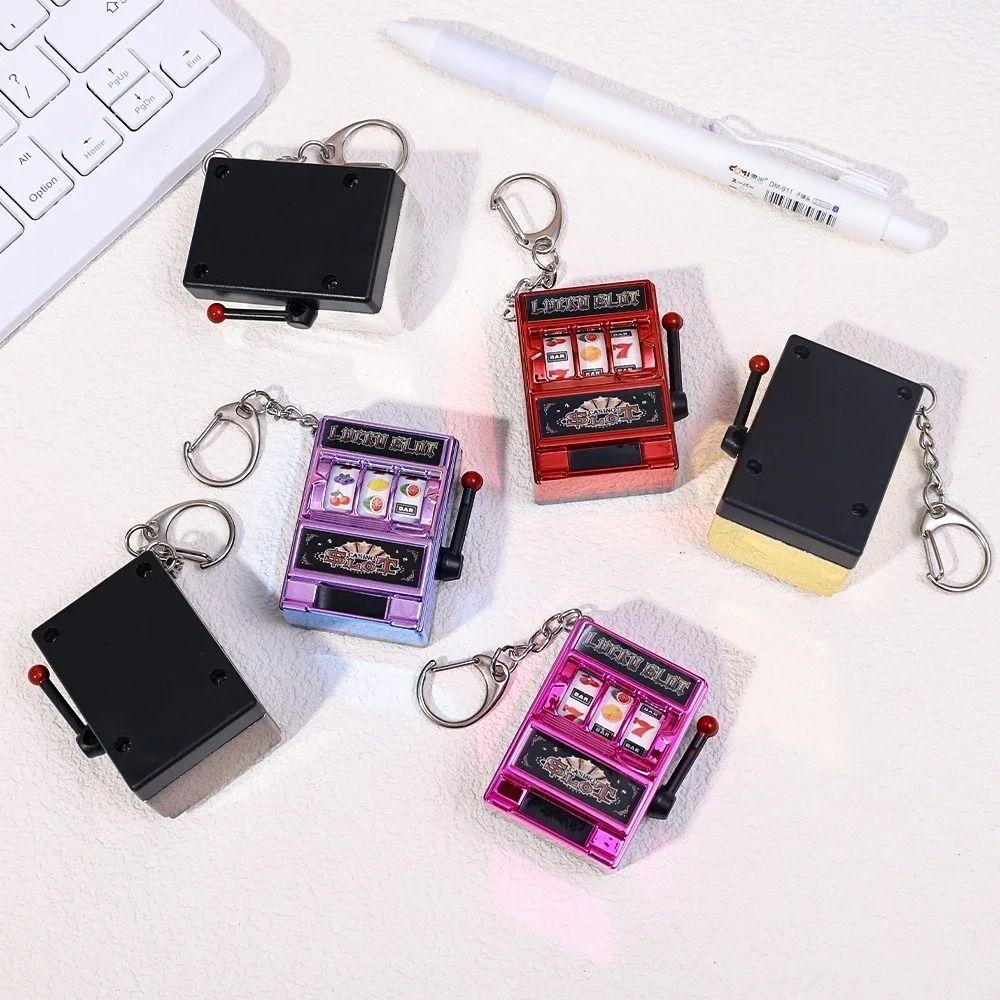 Retro Stress Reliever Keychain - Fruit Slot Machine ulasan dan harga